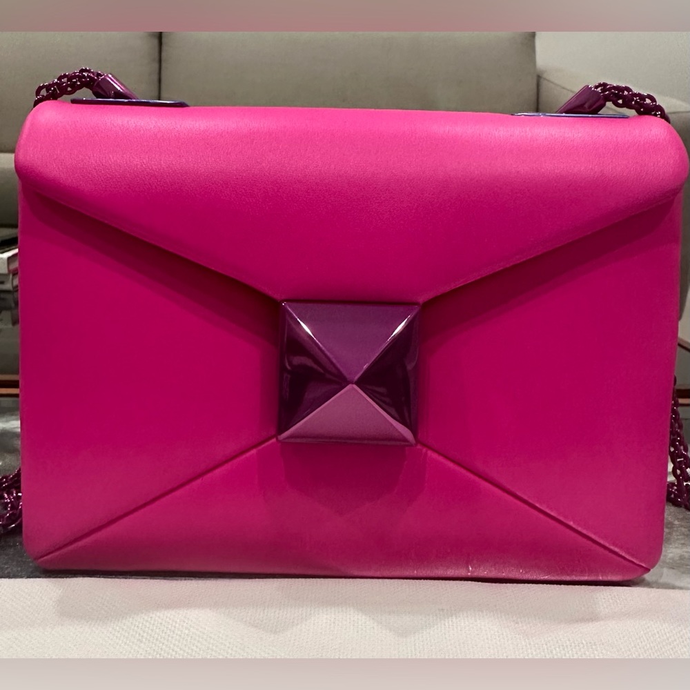 Valentino Garavani one stud PP